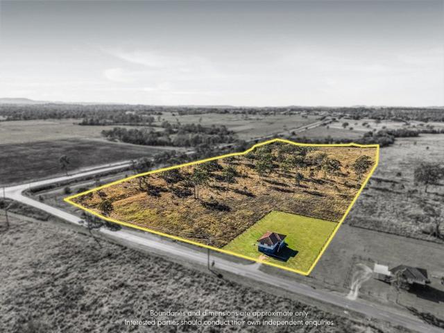 Fertile 22 Acre Lifestyle Property with Creek Boundary Just Minutes from Yamanto