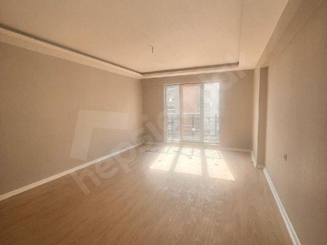 FERUDUN ÇELİK MAHALESİNDE SATLIK 2 KAT DAİRE
