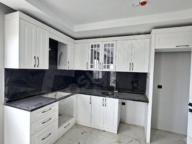 SAĞLAM EMLAKTAN FERAHİM ŞALVUZ SATILIKDAİRE 3+1 130M