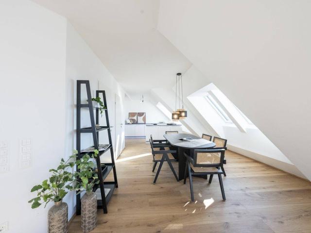 FERCHERGASSE 20 – Exklusive Dachgeschosswohnung mit großzügigen Freiflächen