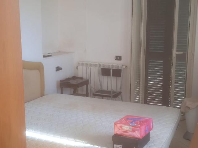 FERENTINO MOLOCALE ARREDATO PER SINGLE LAVORATORE/TRICE