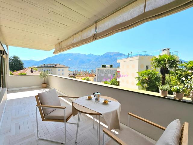 Ferienwohnung mit Seesicht vom Balkon, Kamin und Fussweg zum Bahnhof