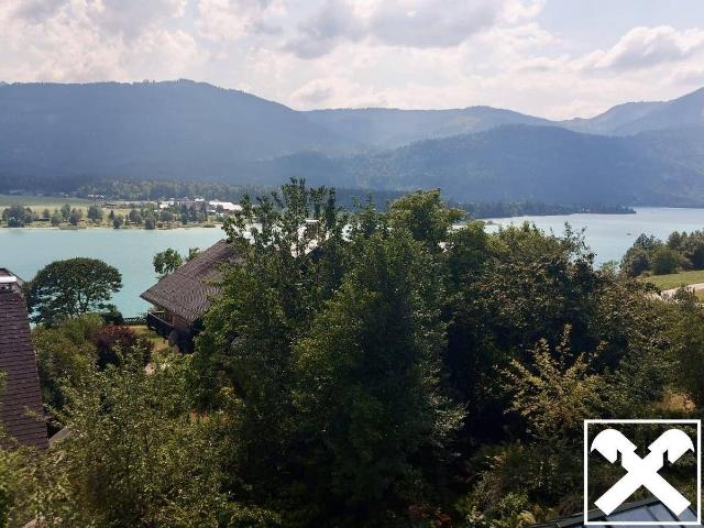 Zweitwohnsitz in ruhiger Lage mit Seeblick