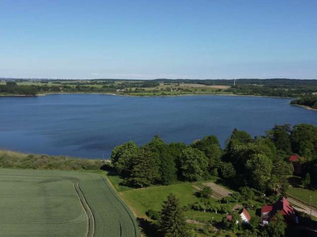 Ferienbungalow mit Eigentumsgrst. preisreduziert in Klein Sien, Nähe Großtessiner See zu verk