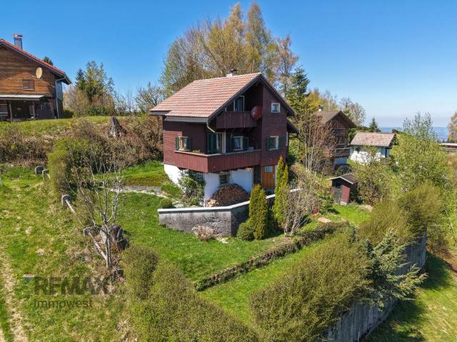 Ferienhaus am Pfänder – Rückzugsort mit Panorama, Ferienwidmung und Vermietungspotenzial