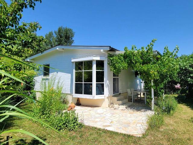 Ferienhaus 1. Reihe mit Seeblick am Römersee