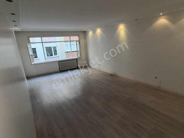 Feriköy Mahallesi Bayır Sokak'ta 3+1 Yatırımlık Satılık Daire