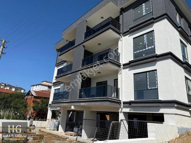 Ferizlide Ara Kat Yerden Isıtma Garajlı Sıfır 3+1 Satılık Daire