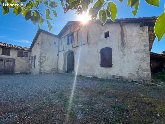 Ferme 6 pièces 240 m²