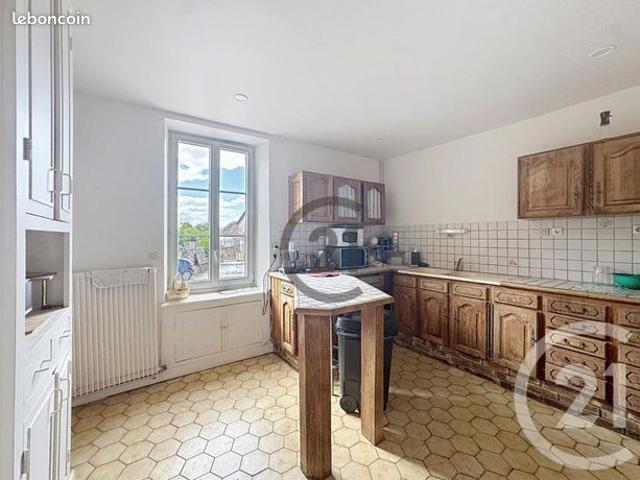 Ferme 7 pièces 169 m²