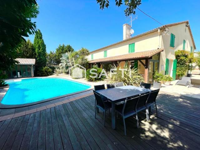 Ferme 7 pièces 255m² avec piscine