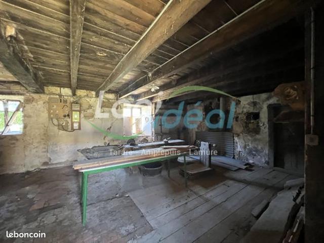 Ferme 2 pièces 150 m²
