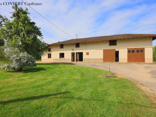 Ferme à vendre 4 pièces 133m², beau potentiel SAINT JULIEN SUR REYSSOUZE 01