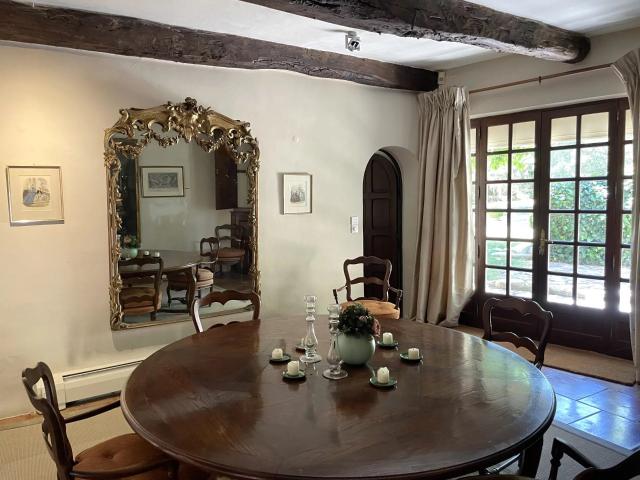 Ferme de luxe du XVIIIe siècle rénovée avec caractère rare. 336m² Moissac Bellevue