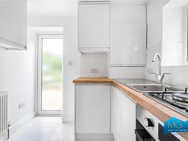 Ferme Park Road, Crouch End, London N8, 2 bed flat to rent, £2,300 pcm | PrimeLocation
