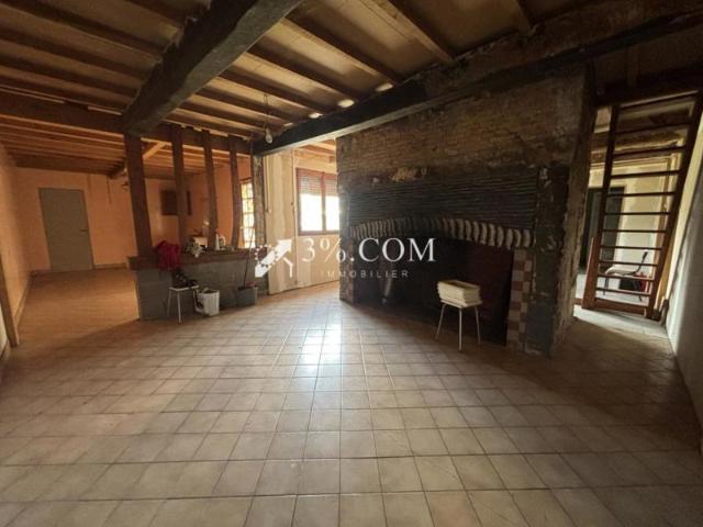 FERMETTE A RENOVER 90M2, COMBLES AMENAGEABLES, 1596M2 DE TER