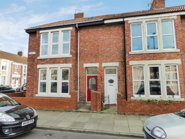 Fern Avenue, Whitley Bay 4 bed terraced house to rent £995 pcm £230 pw