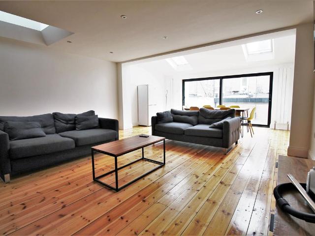 Fern Avenue, Jesmond NE2, 9 bed terraced house to rent, £6,845 pcm | PrimeLocation