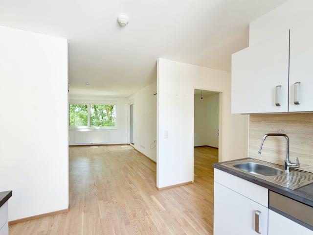 Fern und Grünblick! Betreutes Wohnen: 3 Zimmerwohnung mit Loggia