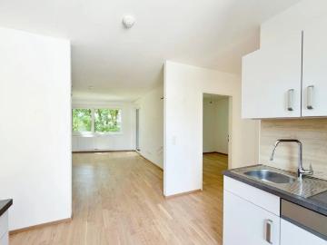Fern und Grünblick! Betreutes Wohnen: 3 Zimmerwohnung mit Loggia