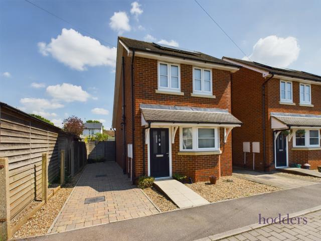 Fernbank Road, Addlestone, KT15 1FE Hodders