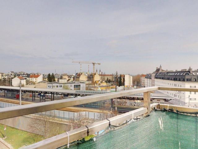 Fernblick | Schneller zu Flughafen + Innenstadt geht nicht