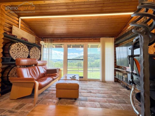 Fernblick, Quellwasser & Wohnqualität – 2025 vollständig generalsanierter, vollunterkellerter Bungalow in Eidenberg nahe Linz