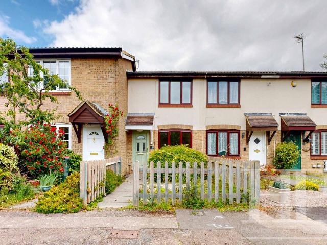 Ferndown, Crawley RH10, 2 bed terraced house to rent, £1,550 pcm | PrimeLocation