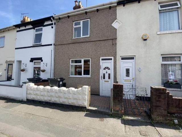 Ferndale Road, Swindon SN2 2 bed terraced house to rent £1,200 pcm £277 pw