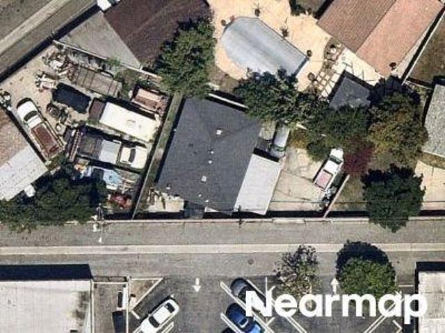 Fernfield Dr