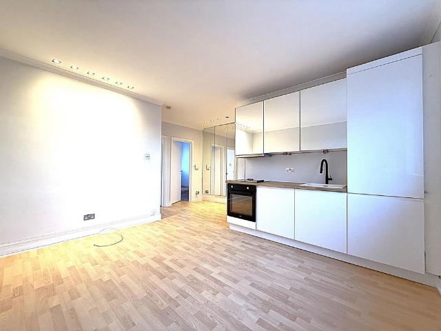 Fernhead Road, London W9 2 bed flat to rent £2,000 pcm £462 pw