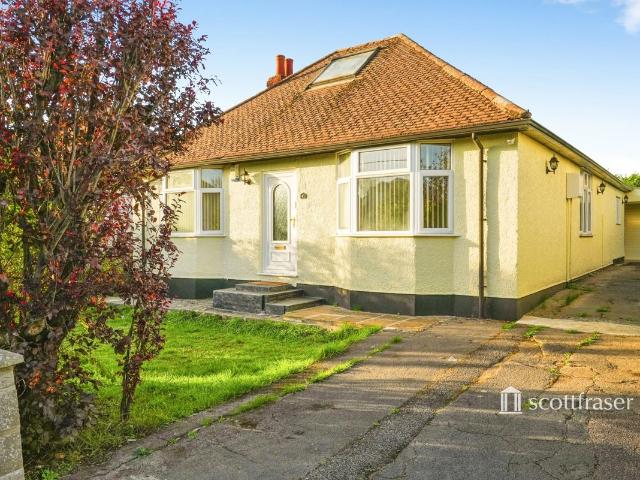 Fernhill Road, Begbroke, Kidlington OX5, 3 bed bungalow to rent, £1,800 pcm | PrimeLocation