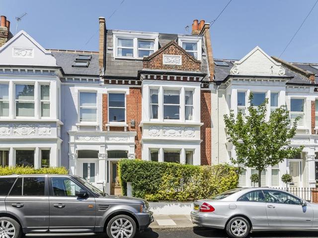 Fernhurst Road London SW6 4 bed terraced house to rent £6,500 pcm £1,500 pw
