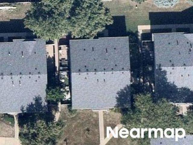 Fernwood Dr