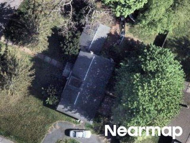 Fernwood Dr