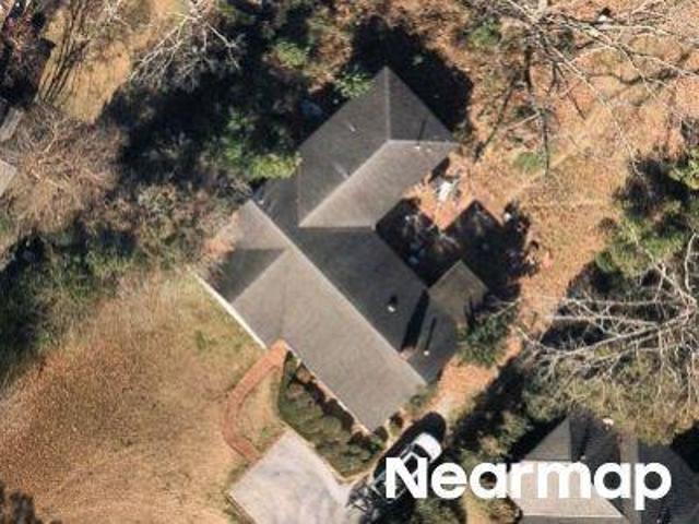 Fernway Dr
