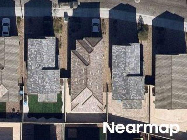 Ferodale Ave