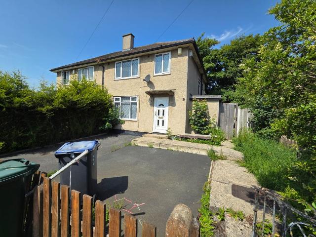 Ferrand Avenue BD4, 3 bed semi detached house to rent, £1,100 pcm | PrimeLocation