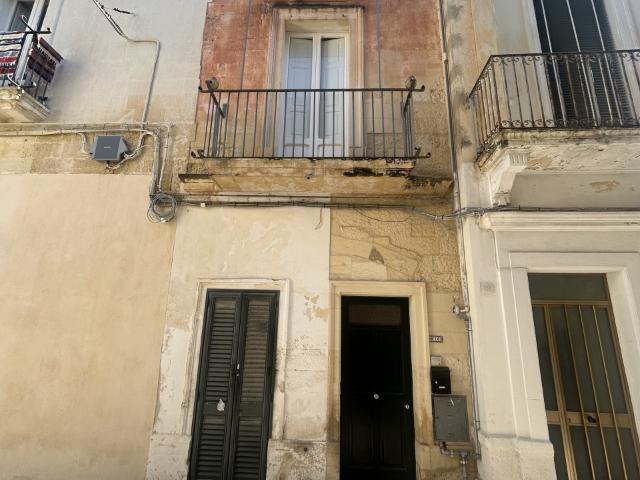 FERRARA IMMOBILIARE Propone in affitto