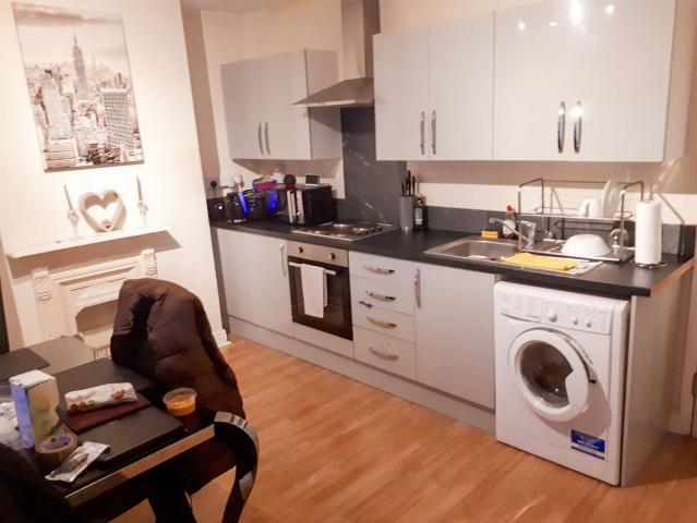 Ferrestone Road, Wellingborough NN8, 3 bed flat to rent, £800 pcm | PrimeLocation
