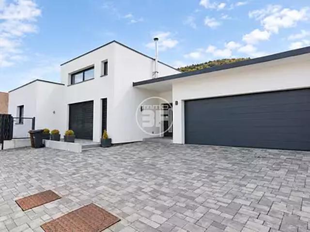Ferrette 68480 Achat / Vente maison 5 pièces t5 piscine terrasse