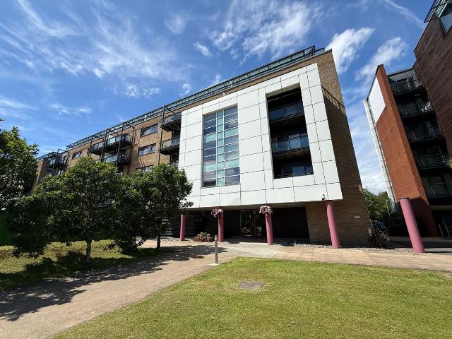 Ferry Court, Cardiff CF11, 2 bed flat to rent, £1,200 pcm | PrimeLocation