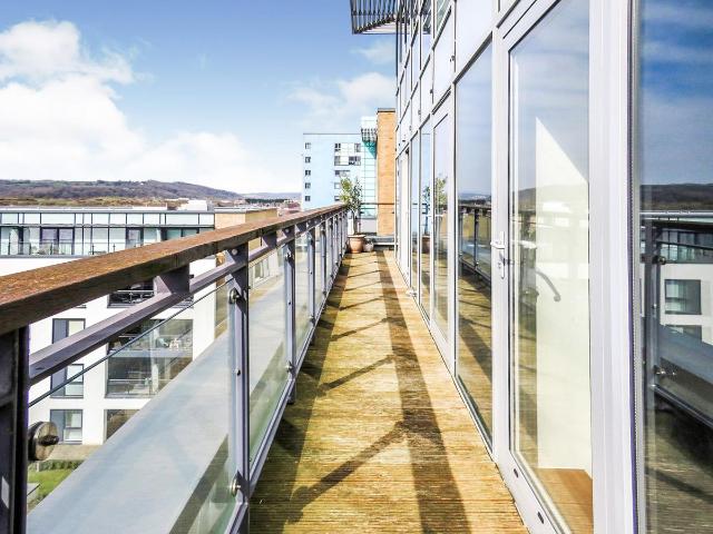 Ferry Court, Cardiff CF11, 2 bed flat to rent, £1,350 pcm | PrimeLocation