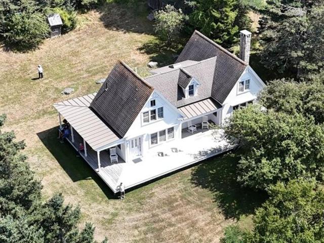 Ferry Rd, Swans Island, Home For Sale