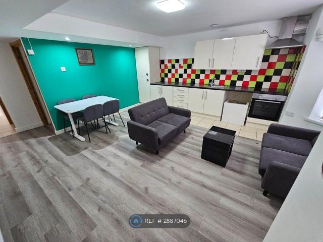 Ferry Road, Cardiff CF11, 2 bed flat to rent, £1,095 pcm | PrimeLocation