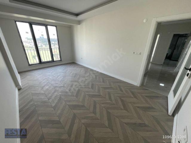 Festa'dan Ulaşım 5dk 2+1 OtoparkAsansör AyrıMutfak Kiralık Daire