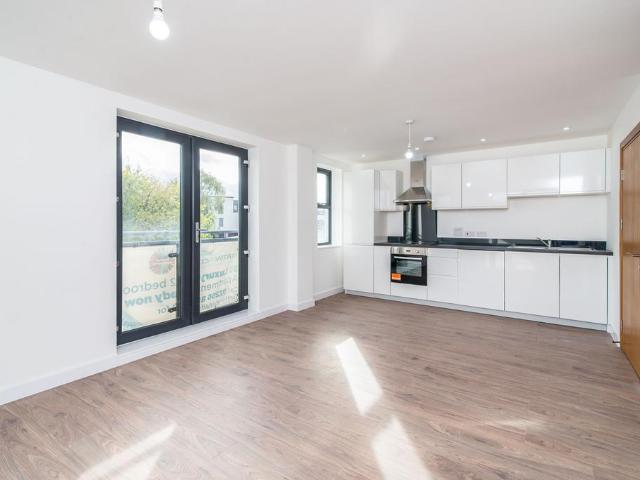 Festival Apartments, Basingstoke, RG21 2 bed apartment to rent £1,250 pcm £288 pw