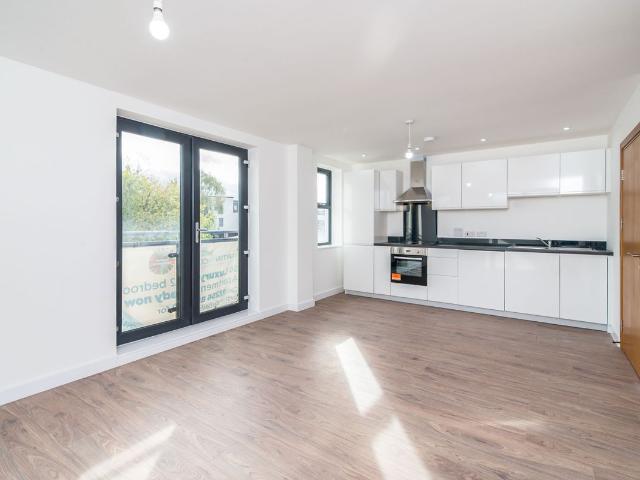 Festival Apartments, Basingstoke RG21, 2 bed flat to rent, £1,250 pcm | PrimeLocation