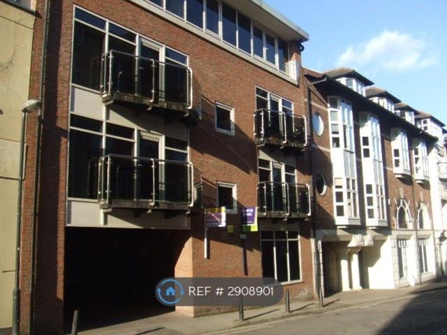 Fetter Lane, York YO1, 2 bed flat to rent, £1,500 pcm | PrimeLocation