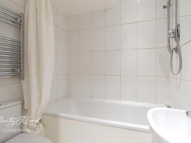 Fetter Lane, LONDON 1 bed apartment to rent £1,800 pcm £415 pw